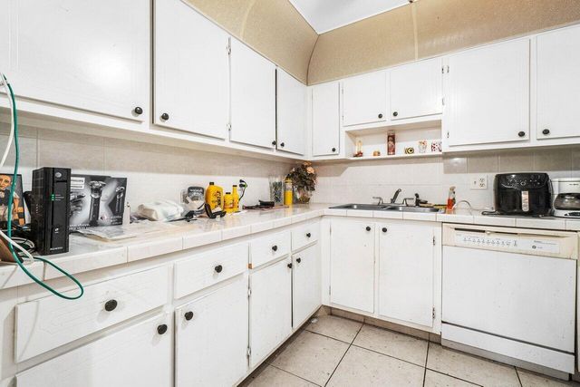 5800 Fernley Drive W 77, West Palm Beach, FL 33415