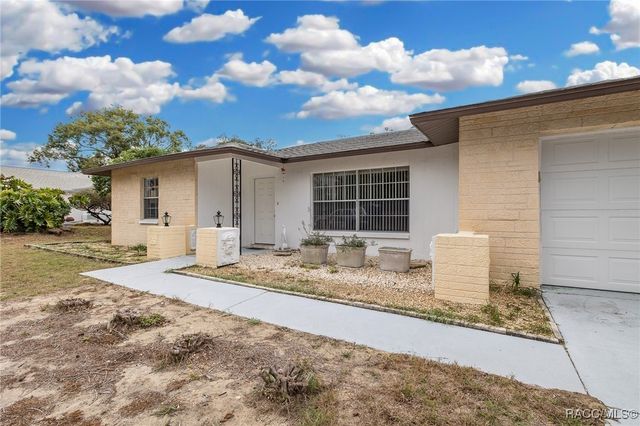 11196 Redgate Street, Spring Hill, FL 34609