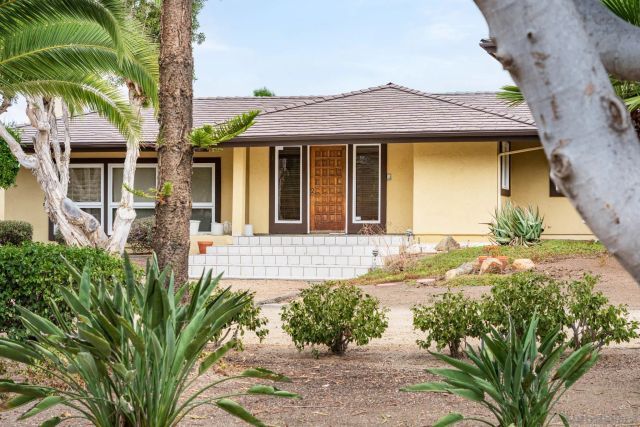 6358 Lago Lindo, Rancho Santa Fe, CA 92067