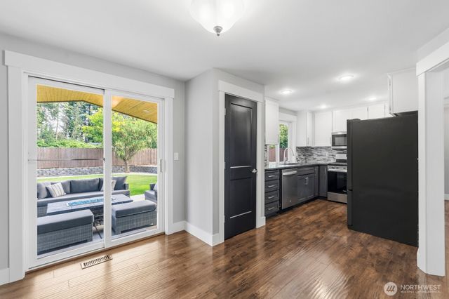 20205 120th Street Ct E, Bonney Lake, WA 98391