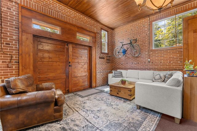 704 Cherry Street, Pendleton, SC 29670
