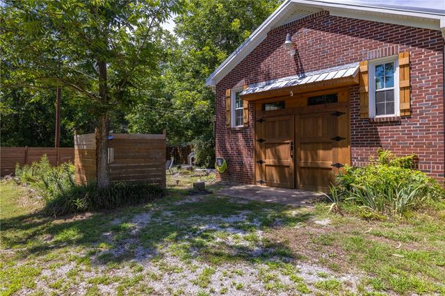 704 Cherry Street, Pendleton, SC 29670