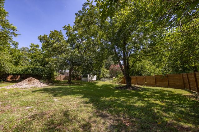 704 Cherry Street, Pendleton, SC 29670