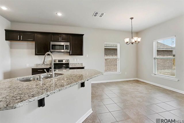 18322 Sunset Park Dr, Prairieville, LA 70769