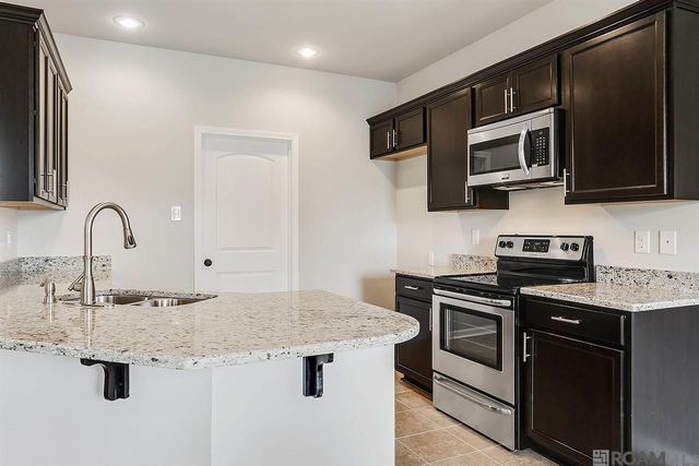 18322 Sunset Park Dr, Prairieville, LA 70769