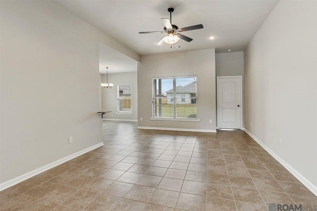 18322 Sunset Park Dr, Prairieville, LA 70769