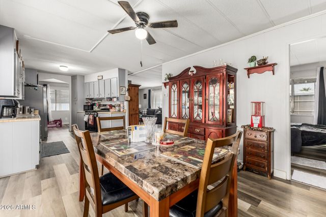 2650 W UNION HILLS Drive 167, Phoenix, AZ 85027