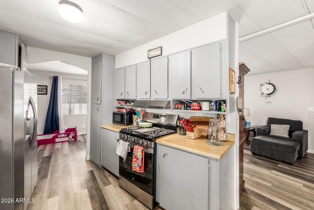 2650 W UNION HILLS Drive 167, Phoenix, AZ 85027