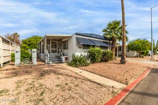 2650 W UNION HILLS Drive 167, Phoenix, AZ 85027