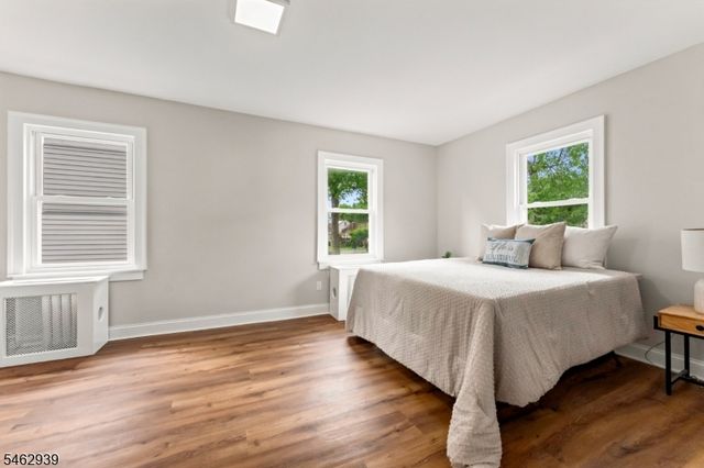 116 E Webster Ave, Roselle Park Boro, NJ 07204