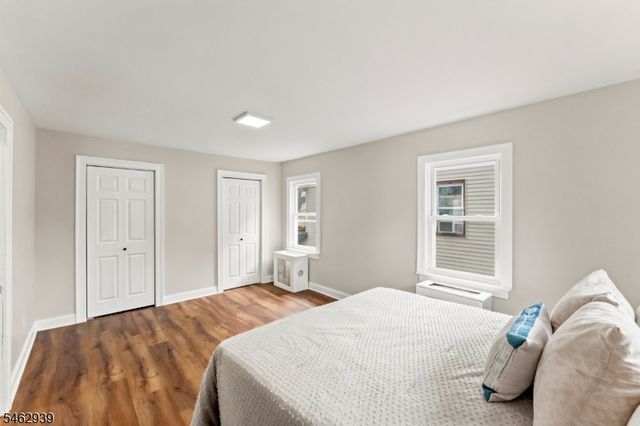 116 E Webster Ave, Roselle Park Boro, NJ 07204
