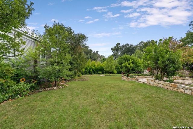 112 E Mistletoe Ave, San Antonio, TX 78212