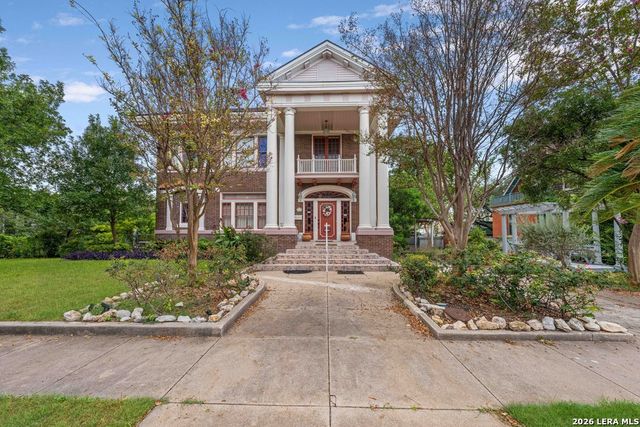 112 E Mistletoe Ave, San Antonio, TX 78212