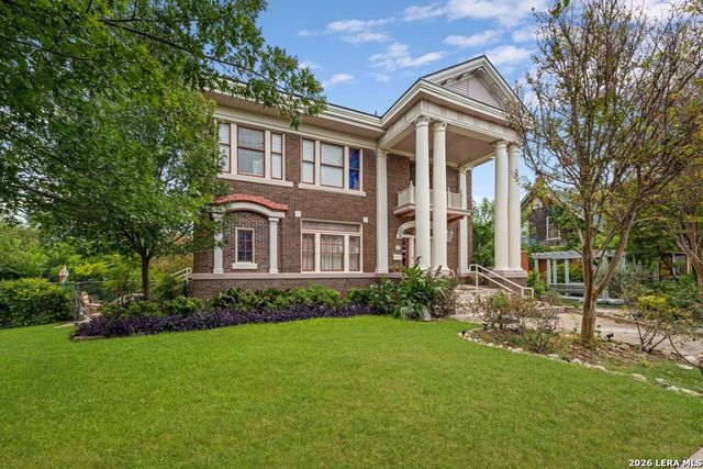 112 E Mistletoe Ave, San Antonio, TX 78212