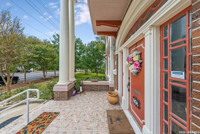 112 E Mistletoe Ave, San Antonio, TX 78212