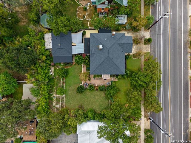 112 E Mistletoe Ave, San Antonio, TX 78212
