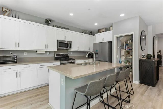 2662 E Penelope, Ontario, CA 91762