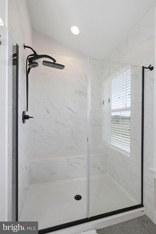 529 BREEZEWOOD LN, Annville, PA 17003