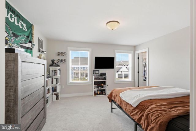 529 BREEZEWOOD LN, Annville, PA 17003
