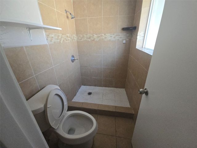 2900 LARAMIE ST, Irving, TX 75062