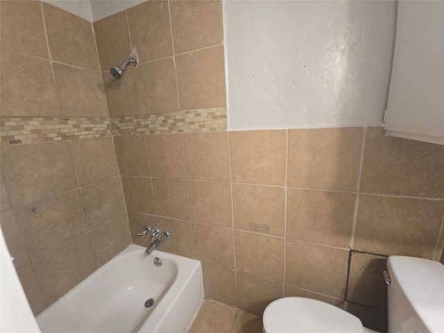 2900 LARAMIE ST, Irving, TX 75062