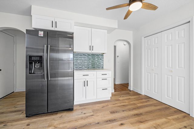 1660 Beech Street, Saint Paul, MN 55106