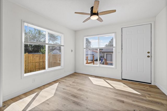 1660 Beech Street, Saint Paul, MN 55106