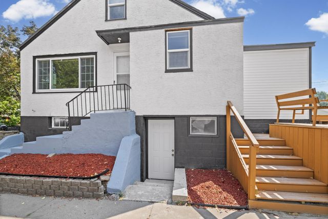 1660 Beech Street, Saint Paul, MN 55106