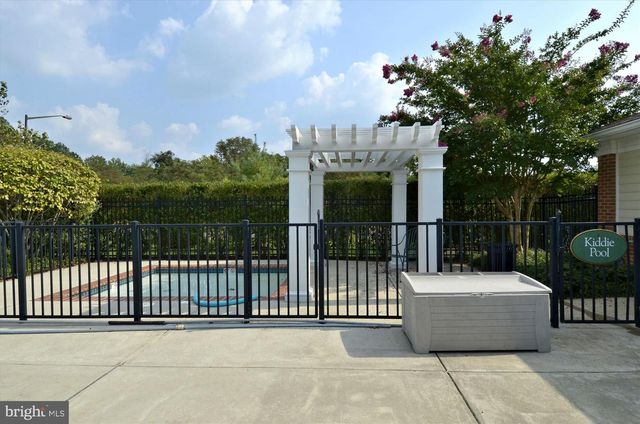 2550 KENSINGTON GDNS #107, Ellicott City, MD 21043