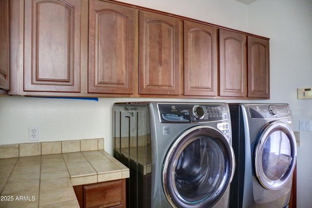 1707 E CAROB Drive, Chandler, AZ 85286