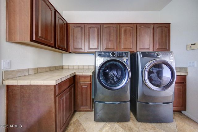 1707 E CAROB Drive, Chandler, AZ 85286