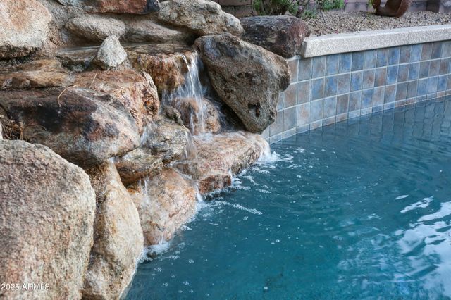 1707 E CAROB Drive, Chandler, AZ 85286