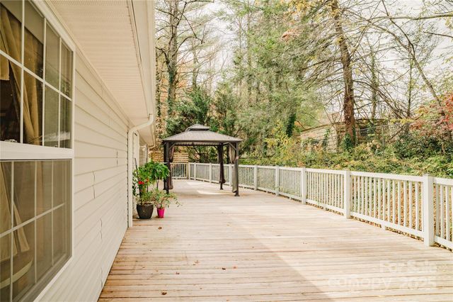 107 Sugar Mill Woods Drive, Zirconia, NC 28790