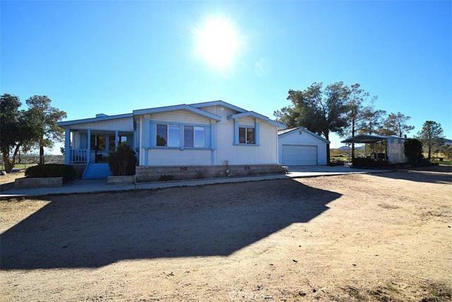 56788 Encantado Road, Landers, CA 92285