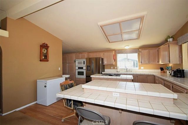 56788 Encantado Road, Landers, CA 92285