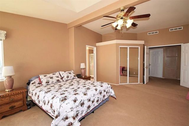 56788 Encantado Road, Landers, CA 92285