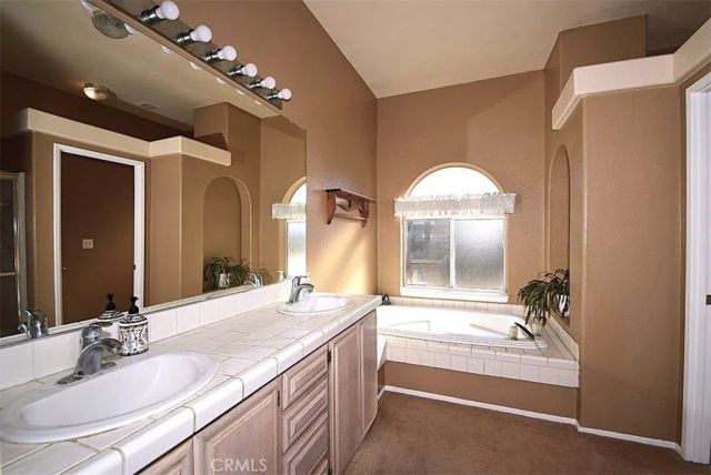 56788 Encantado Road, Landers, CA 92285