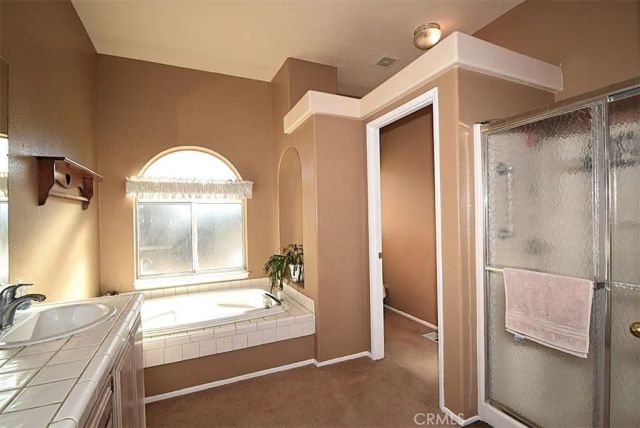 56788 Encantado Road, Landers, CA 92285