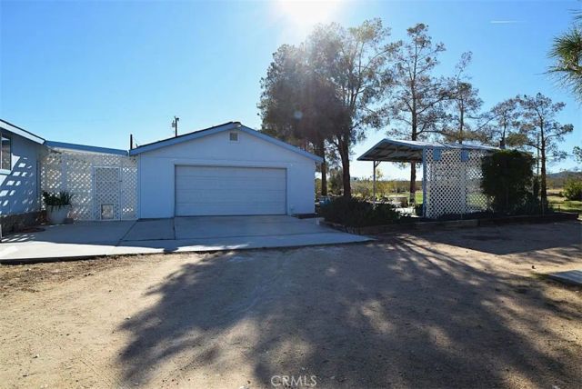 56788 Encantado Road, Landers, CA 92285