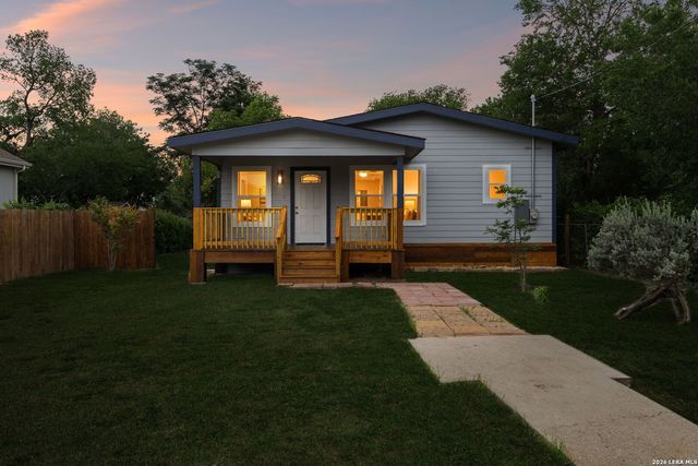 426 IKE ST, San Antonio, TX 78211