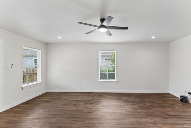 426 IKE ST, San Antonio, TX 78211