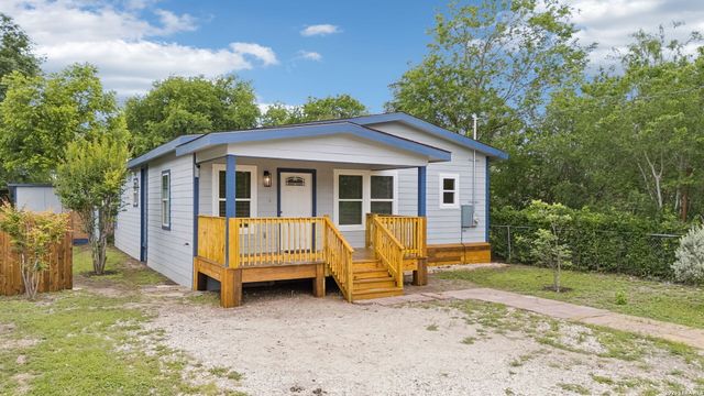 426 IKE ST, San Antonio, TX 78211