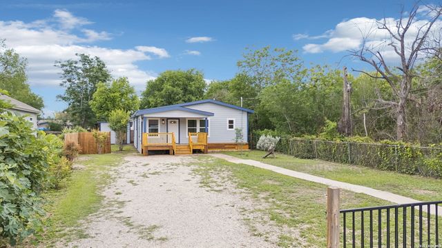 426 IKE ST, San Antonio, TX 78211