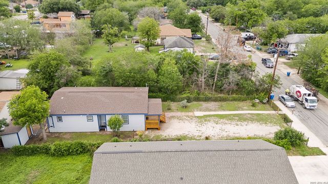 426 IKE ST, San Antonio, TX 78211