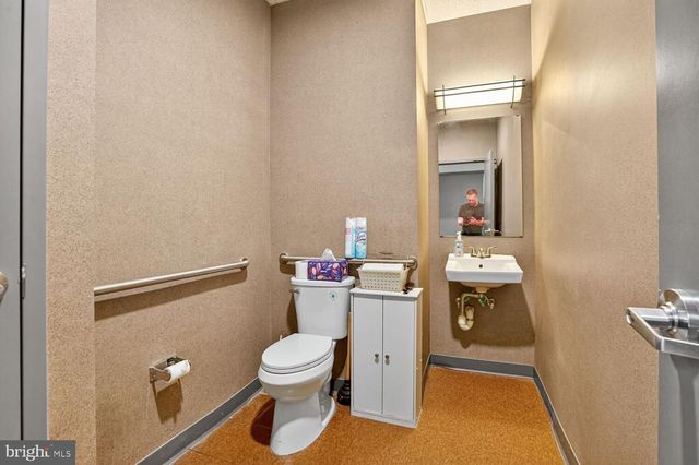 4437 BROOKFIELD CORPORATE DR #107-A, Chantilly, VA 20151
