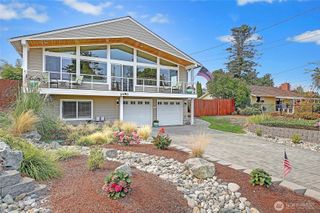 1490 Country Club Drive, Camano Island, WA 98282