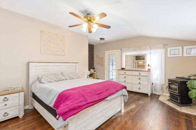 80 Hubbard Pond Road, New Ipswich, NH 03071