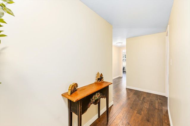 80 Hubbard Pond Road, New Ipswich, NH 03071