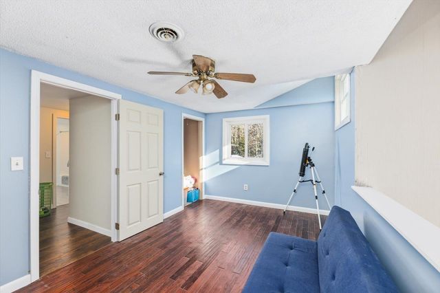 80 Hubbard Pond Road, New Ipswich, NH 03071