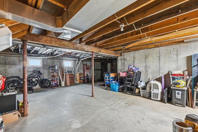 80 Hubbard Pond Road, New Ipswich, NH 03071